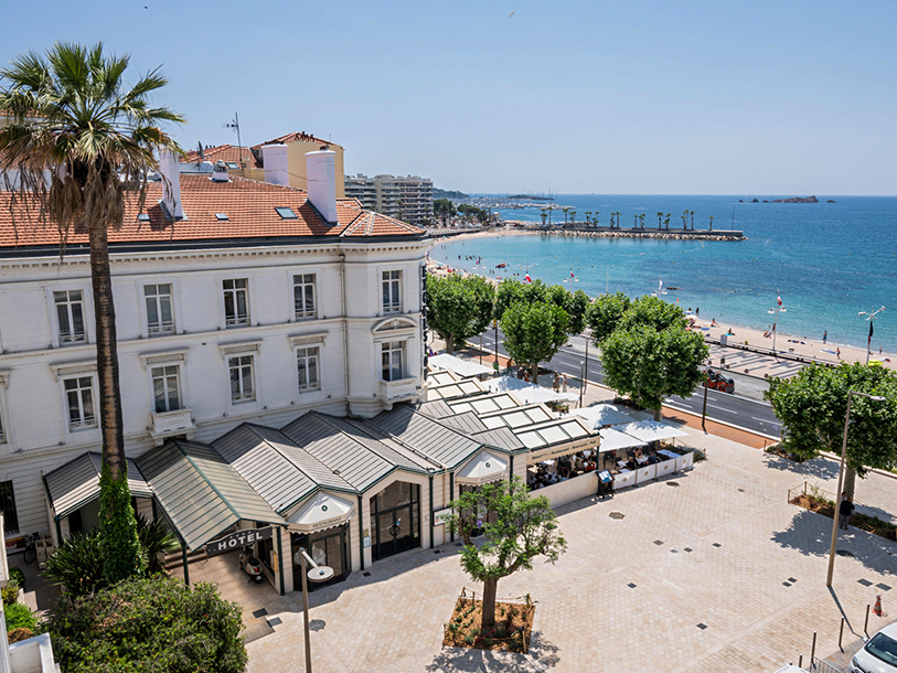hotel excelsior